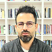 Selahattin Boztaş: “Yazmak için iki şey gerekir: Zihin ve kalem.”